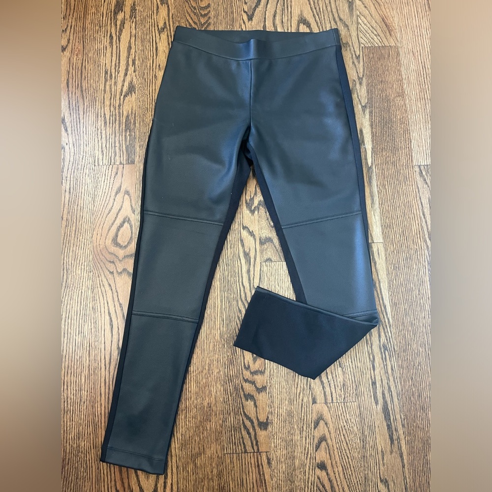 NWT Lou & Grey faux leather black leggings S